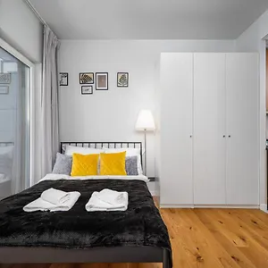Apartament Wola Business Center Prymasa Street Warszawa