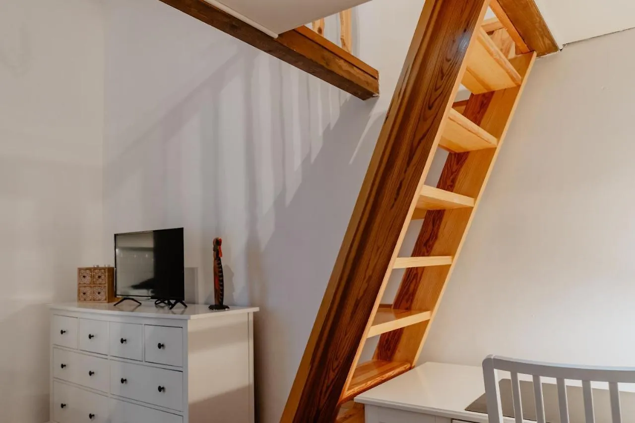 Apartament Warsaw Concierge Chmielna Antresola
